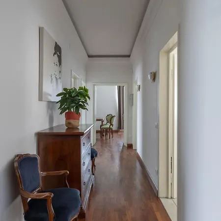 Apartment Family Large In