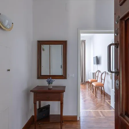 Family Large In Firenze